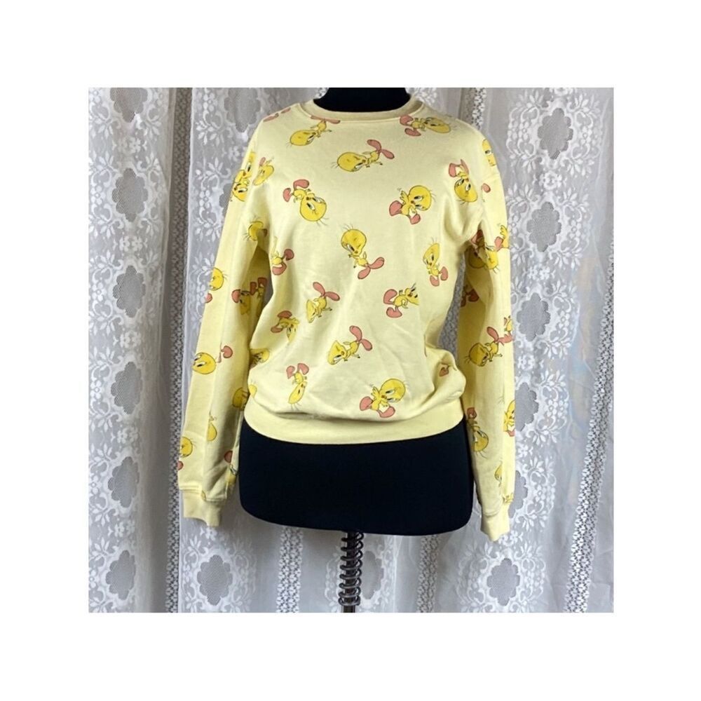 Looney Tunes Warner Bros. Tweety Allover Yellow and Pink Crewneck Size XS